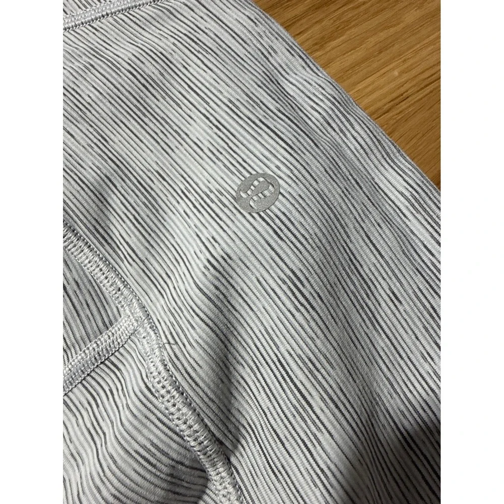 Lululemon Train Times 7/8 Pant 25